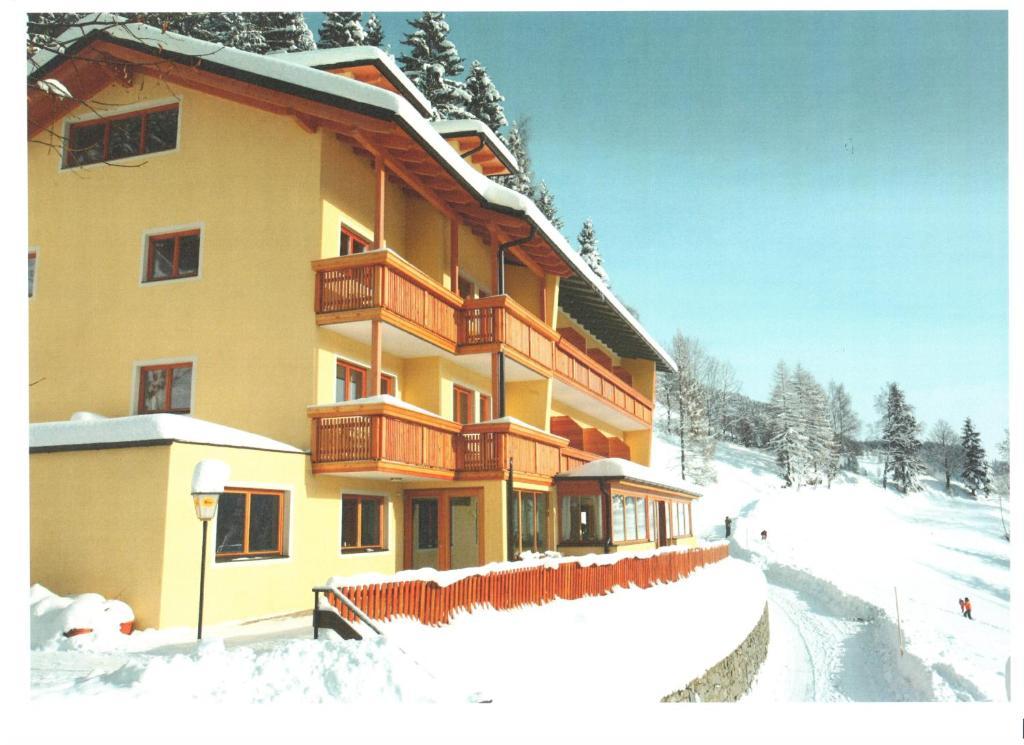 Raunig Hotel 3*